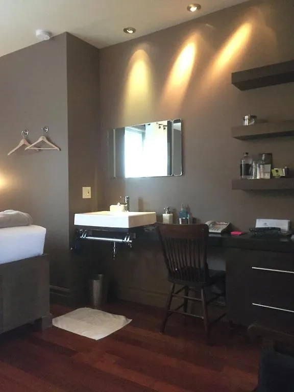 Sir Montcalm Gite B&B Montreal