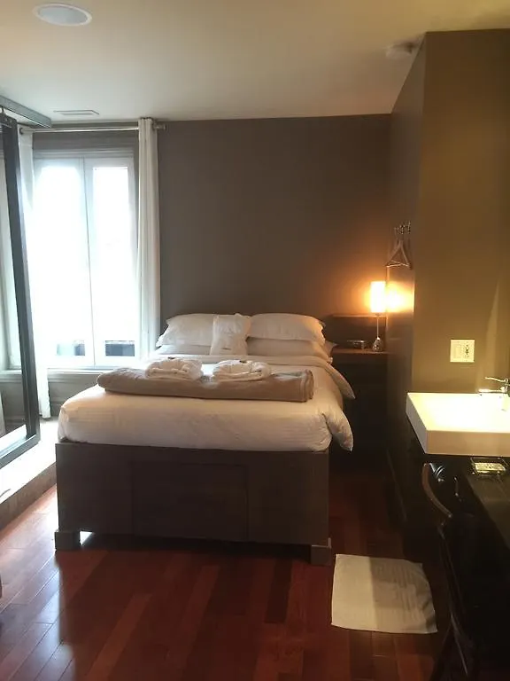 Bed & Breakfast Sir Montcalm Gite B&B Montreal